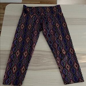 Onzie Multicolor Geometric Leggings